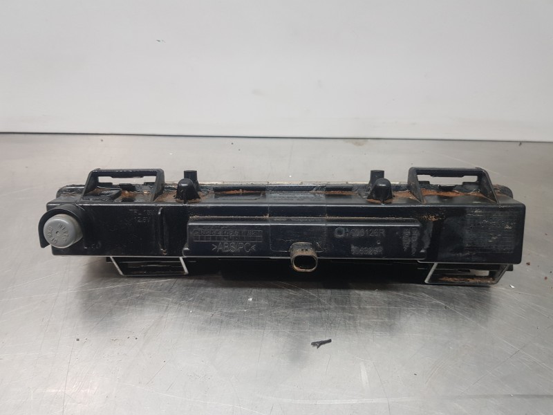 Recambio de piloto delantero derecho para mercedes clase glk (w204) glk 4matic referencia OEM IAM A2049065501  