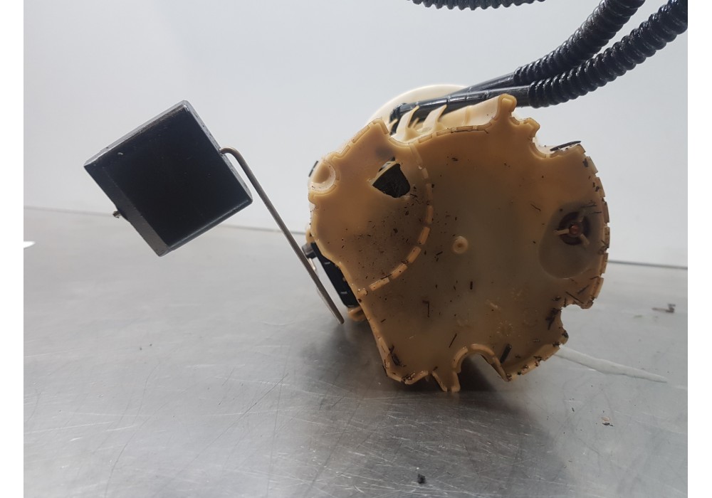 Recambio de aforador para mercedes clase glk (w204) glk 4matic referencia OEM IAM A2044702294 A2044701200 A2045400917