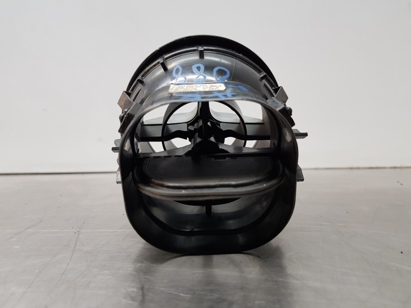 Recambio de rejilla aireadora para mercedes clase glk (w204) glk 4matic referencia OEM IAM A2048308054  