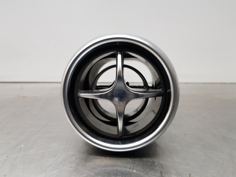 Recambio de rejilla aireadora para mercedes clase glk (w204) glk 4matic referencia OEM IAM A2048307754  
