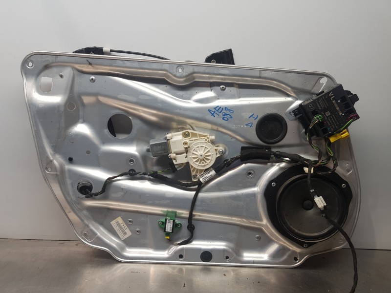 Recambio de elevalunas delantero izquierdo para mercedes clase glk (w204) glk 4matic referencia OEM IAM A2047201779 A2047201979 