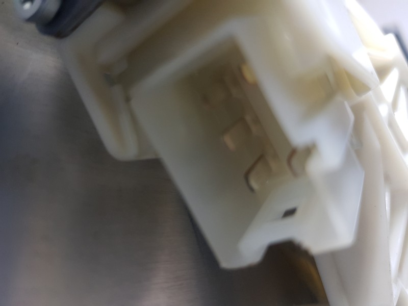 Recambio de elevalunas delantero izquierdo para mercedes clase glk (w204) glk 4matic referencia OEM IAM A2047201779 A2047201979 