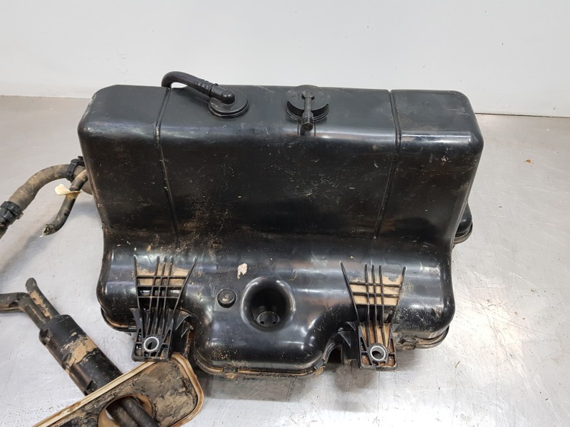 Recambio de deposito aditivo fap ( urea - adblue ) para renault master iii furgón referencia OEM IAM 204629323R A3C0244890000 