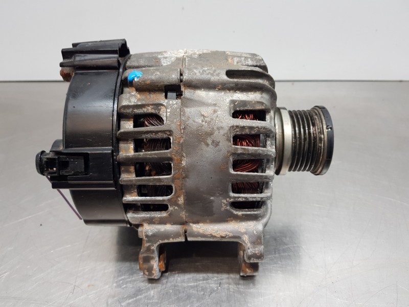 Recambio de alternador para audi q5 (fyb) quattro referencia OEM IAM 04L903027 4L903027 