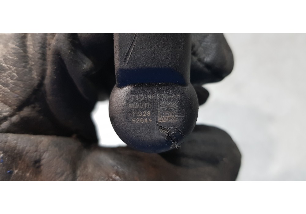 Recambio de inyector para ford tourneo connect (tc7) kombi corta referencia OEM IAM 7T1Q9F593AB  