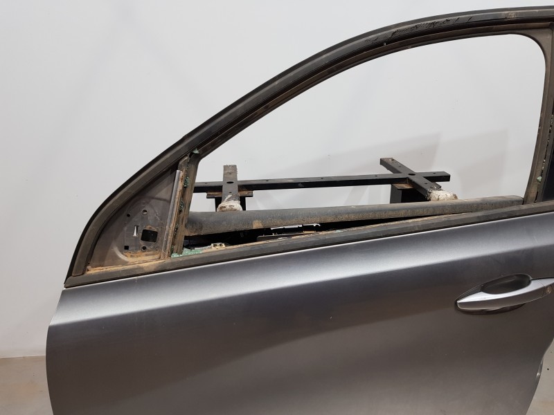 Recambio de puerta delantera izquierda para peugeot 308 sw style referencia OEM IAM 1610102080  