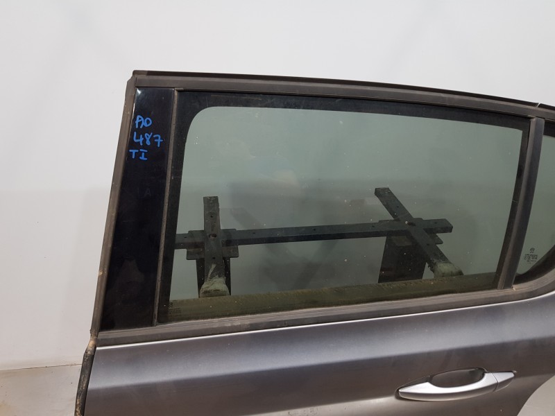 Recambio de puerta trasera izquierda para peugeot 308 sw style referencia OEM IAM 1610102080  