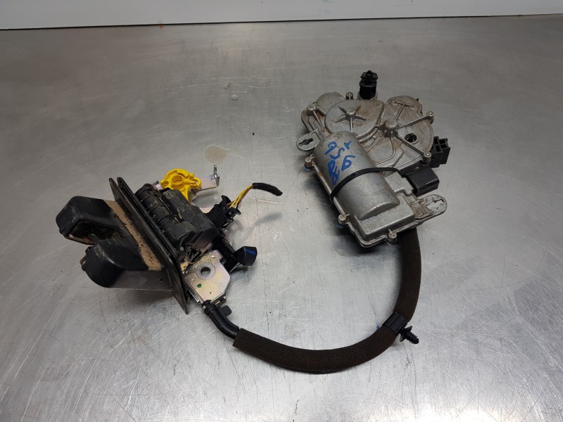 Recambio de cerradura maletero / porton para audi q5 (fyb) quattro referencia OEM IAM 80A827506A 3V5827887B 