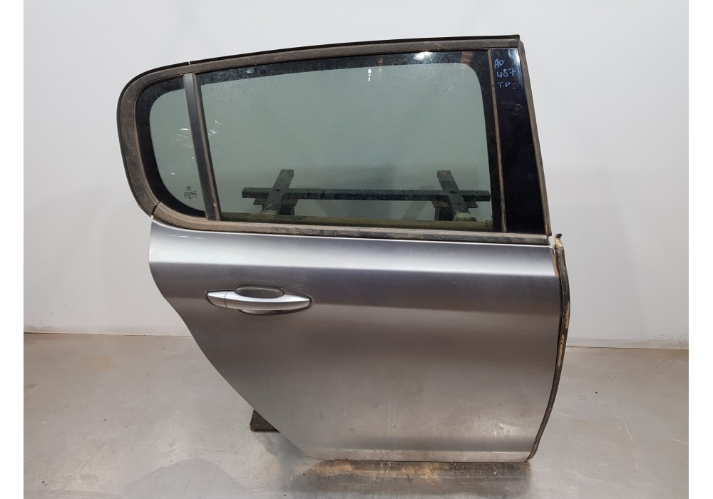 Recambio de puerta trasera derecha para peugeot 308 sw style referencia OEM IAM 9802165580   Recambio de puerta trasera derecha para peugeot 308 sw style referencia OEM IAM 9802165580