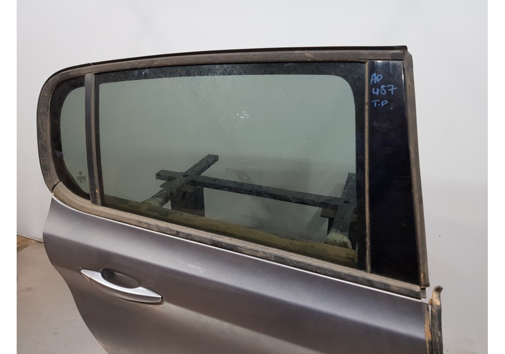 Recambio de puerta trasera derecha para peugeot 308 sw style referencia OEM IAM 9802165580   Recambio de puerta trasera derecha para peugeot 308 sw style referencia OEM IAM 9802165580