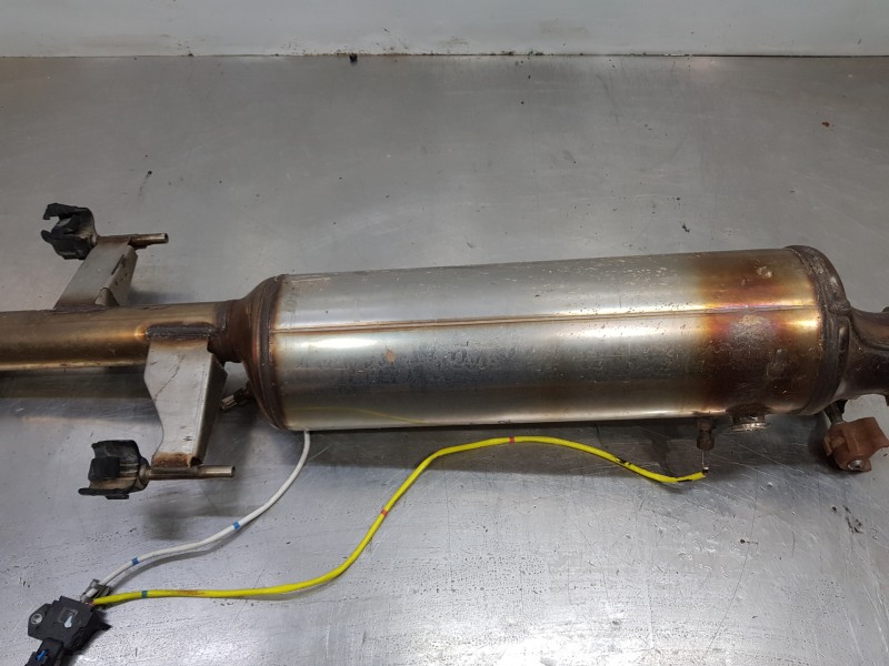 Recambio de filtro de particulas para renault master iii furgón referencia OEM IAM 201005105R C702 