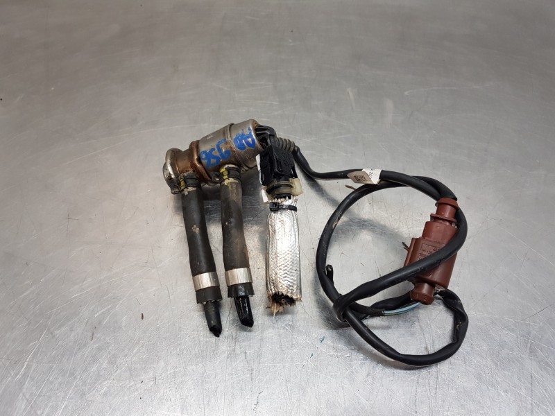 Recambio de inyector para audi q5 (fyb) quattro referencia OEM IAM 04L131113S  