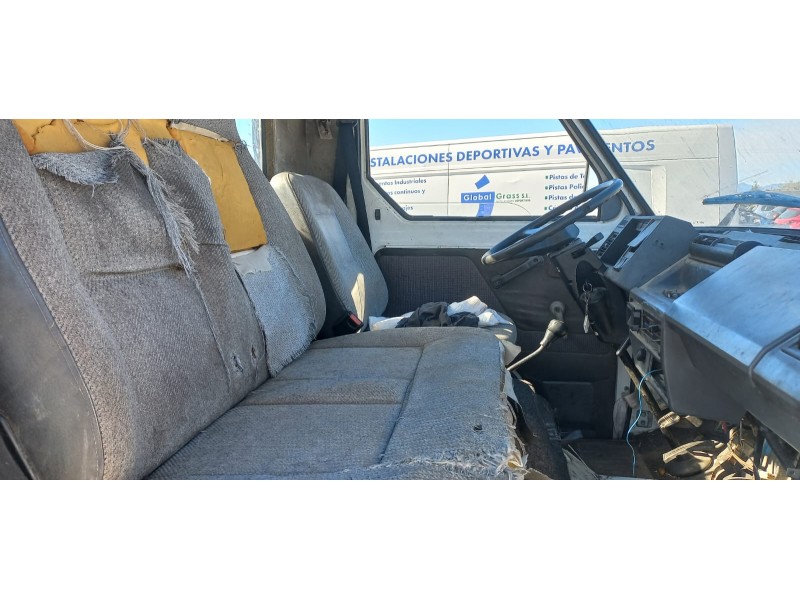nissan trade del año 1989 nissan trade del año 1989
