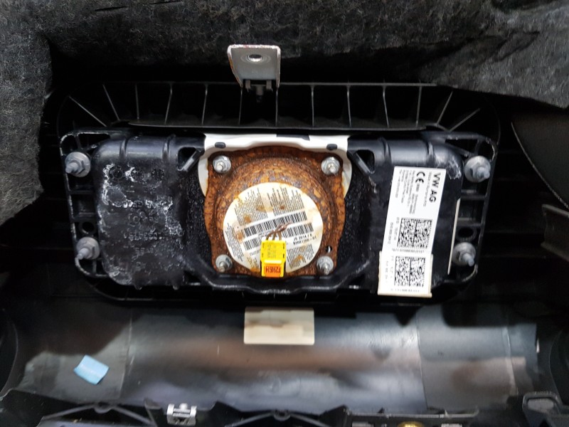 Recambio de kit airbag para audi a3 (8v) attracted referencia OEM IAM 8V1857001H 8V3857705D 8V3857706D