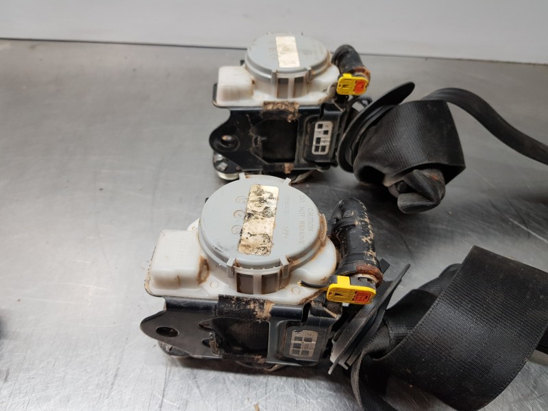 Recambio de kit airbag para audi a3 (8v) attracted referencia OEM IAM 8V1857001H 8V3857705D 8V3857706D