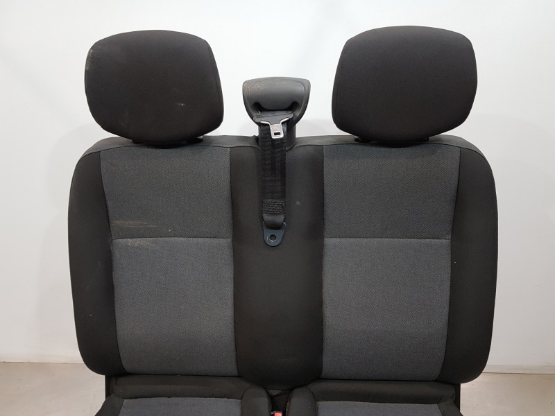 Recambio de asiento delantero derecho para renault master iii furgón referencia OEM IAM 876010932R 868500002R 
