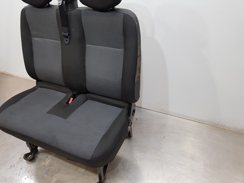 Recambio de asiento delantero derecho para renault master iii furgón referencia OEM IAM 876010932R 868500002R 