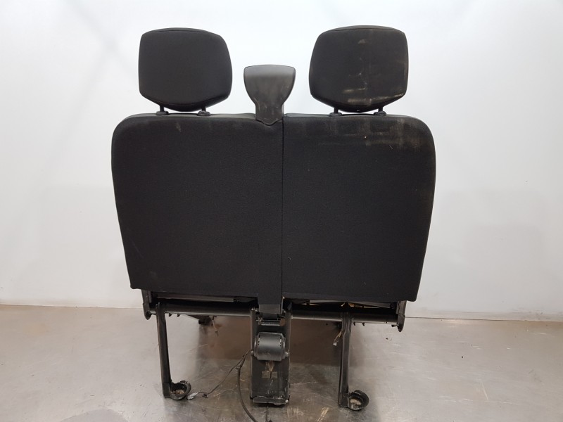 Recambio de asiento delantero derecho para renault master iii furgón referencia OEM IAM 876010932R 868500002R 