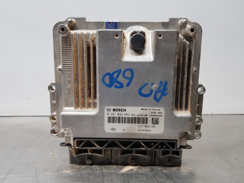 Recambio de centralita motor uce para renault kangoo dynamique referencia OEM IAM 237106319R 0281032885 