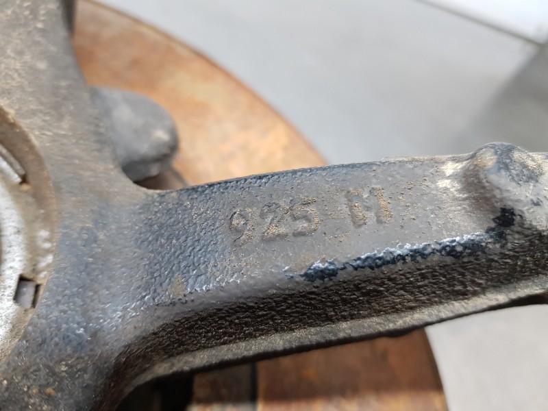 Recambio de mangueta delantera derecha para renault kangoo dynamique referencia OEM IAM 8200755590  