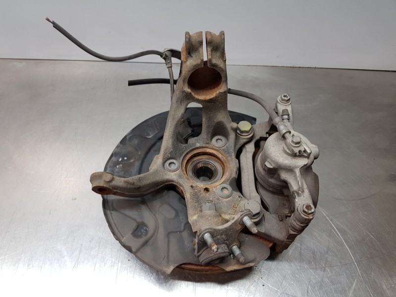 Recambio de mangueta delantera izquierda para audi a3 (8v) attracted referencia OEM IAM 5Q0407255Q  