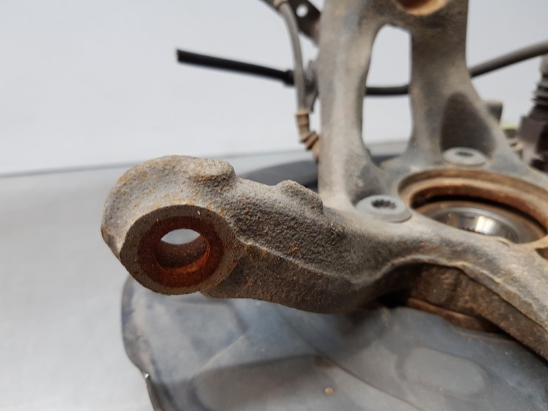 Recambio de mangueta delantera izquierda para audi a3 (8v) attracted referencia OEM IAM 5Q0407255Q  