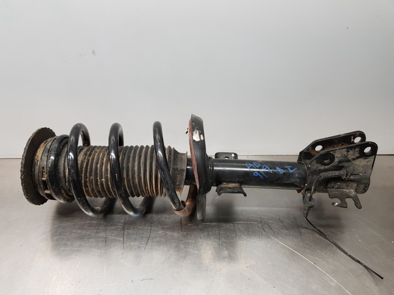 Recambio de amortiguador delantero izquierdo para renault master iii furgón referencia OEM IAM 543028774R  