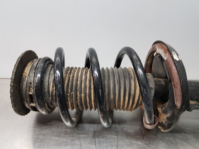 Recambio de amortiguador delantero izquierdo para renault master iii furgón referencia OEM IAM 543028774R  