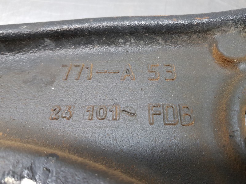 Recambio de brazo suspension inferior delantero derecho para renault master iii furgón referencia OEM IAM 8200688875  