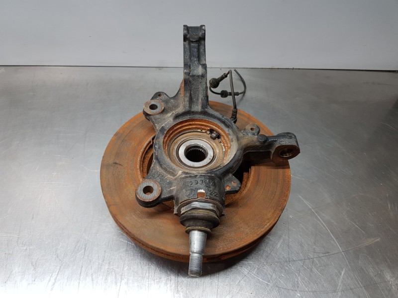 Recambio de mangueta delantera derecha para renault master iii furgón referencia OEM IAM 400103826R 400148957R 