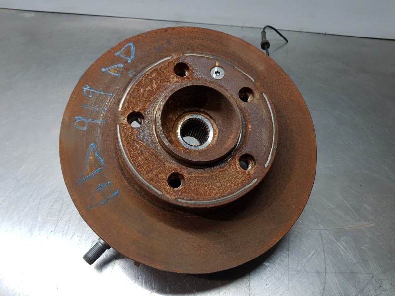 Recambio de mangueta delantera derecha para renault master iii furgón referencia OEM IAM 400103826R 400148957R 