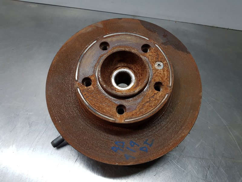 Recambio de mangueta delantera izquierda para renault master iii furgón referencia OEM IAM 400150081R 400151061R 