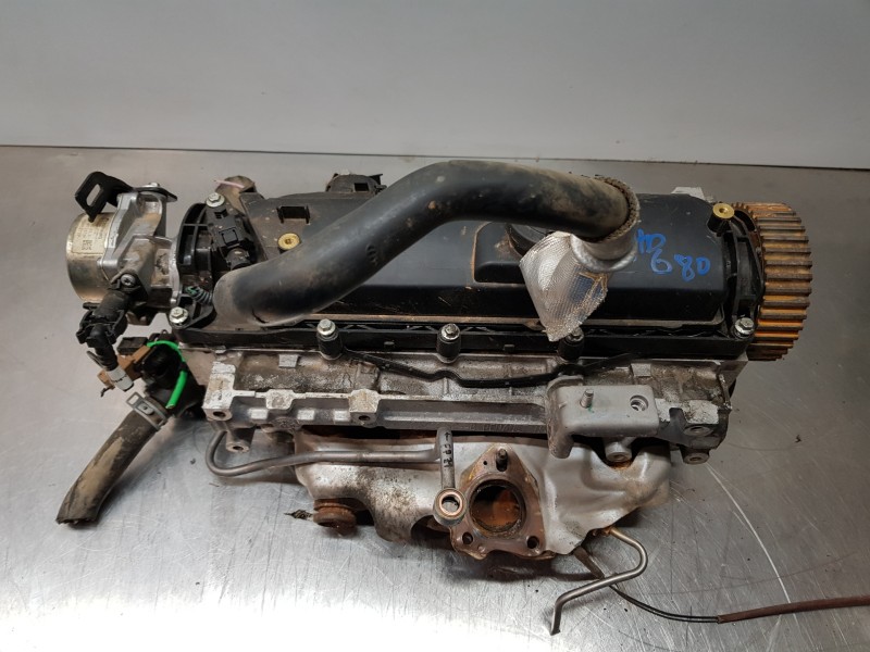 Recambio de culata para renault kangoo dynamique referencia OEM IAM 110413019R  