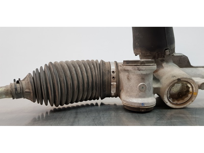 Recambio de cremallera direccion para toyota yaris hybrid active referencia OEM IAM 455000D280  