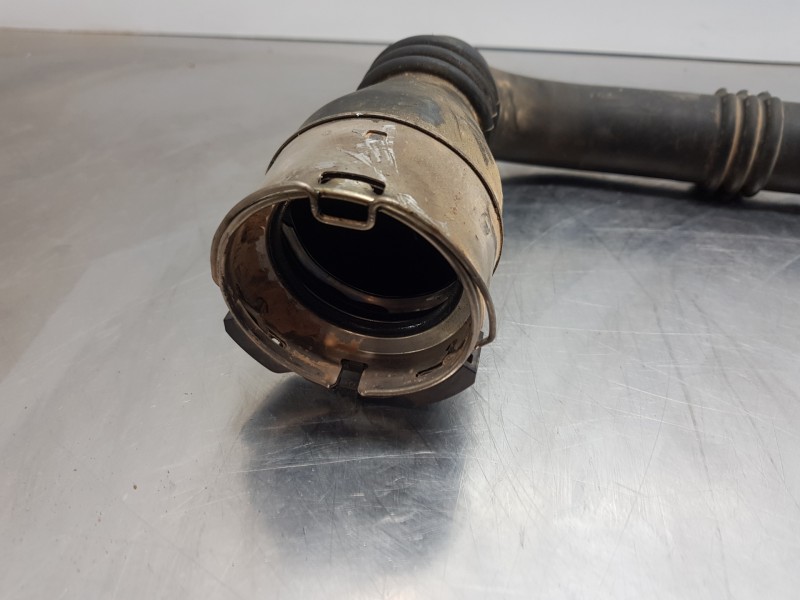 Recambio de tubo presion turbocompresor para renault kangoo combi referencia OEM IAM 144600199R  