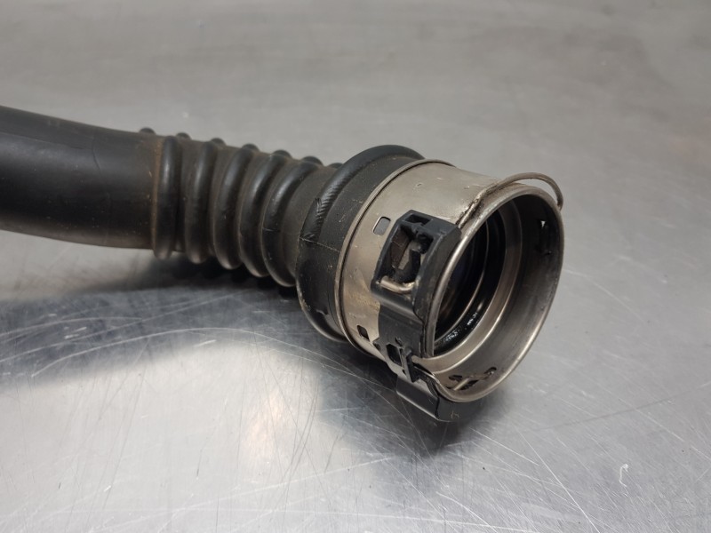 Recambio de tubo presion turbocompresor para renault kangoo combi referencia OEM IAM 144600199R  