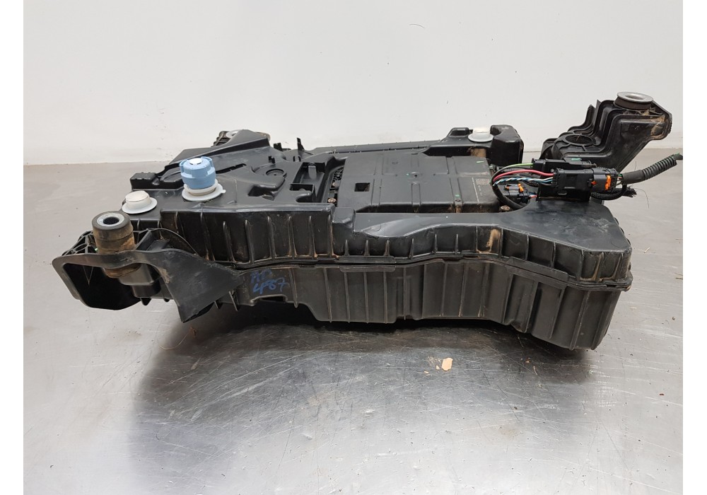 Recambio de deposito aditivo adblue fap ( deposito grande ) para peugeot 308 sw style referencia OEM IAM 9813676180   Recambio de deposito aditivo adblue fap ( deposito grande ) para peugeot 308 sw style referencia OEM IAM 9813676180