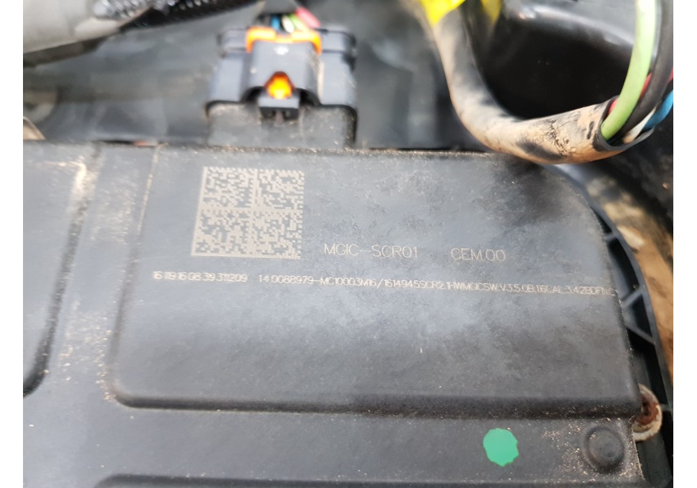 Recambio de deposito aditivo adblue fap ( deposito grande ) para peugeot 308 sw style referencia OEM IAM 9813676180   Recambio de deposito aditivo adblue fap ( deposito grande ) para peugeot 308 sw style referencia OEM IAM 9813676180