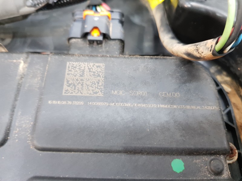 Recambio de deposito aditivo adblue fap ( deposito grande ) para peugeot 308 sw style referencia OEM IAM 9813676180   Recambio de deposito aditivo adblue fap ( deposito grande ) para peugeot 308 sw style referencia OEM IAM 9813676180