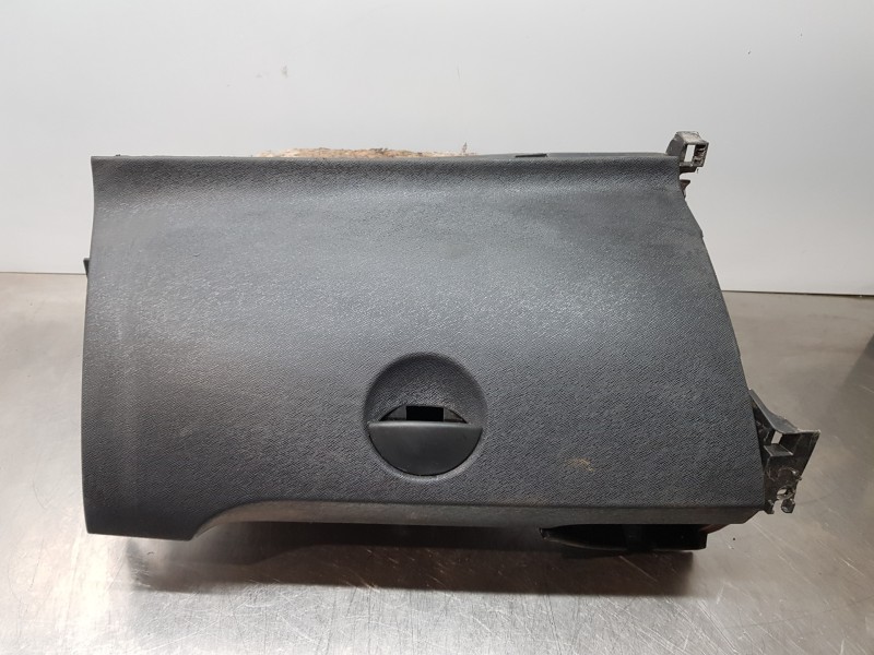 Recambio de guantera para renault kangoo dynamique referencia OEM IAM 681088619R  