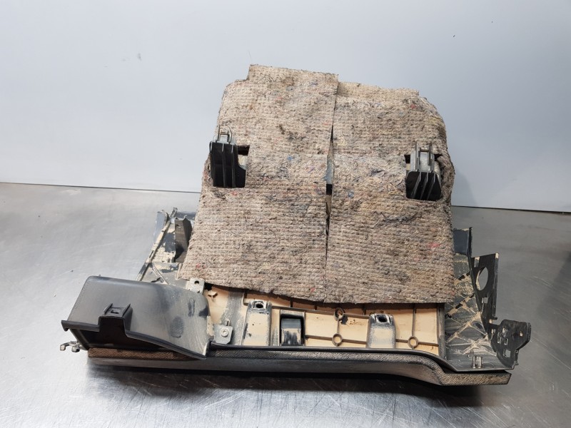 Recambio de guantera para renault kangoo dynamique referencia OEM IAM 681088619R  