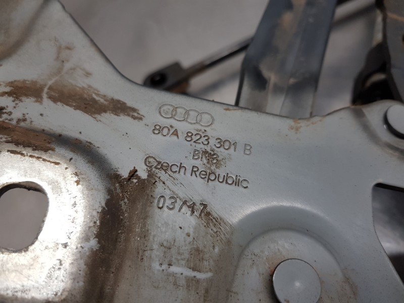 Recambio de bisagra capot para audi q5 (fyb) quattro referencia OEM IAM 80A823301B 80A823301D 80A823823