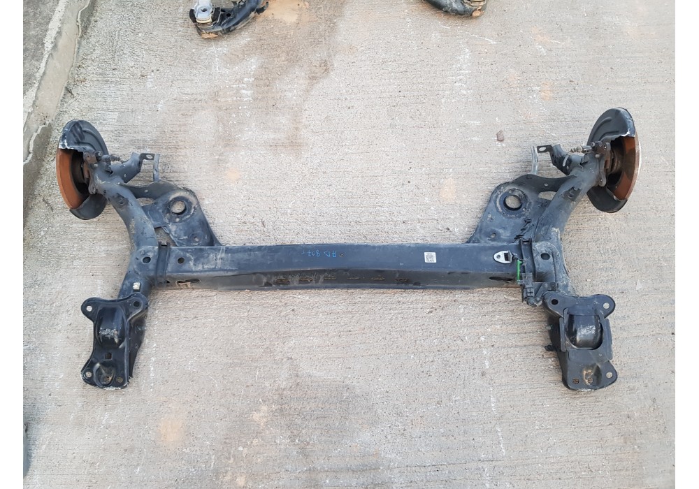 Recambio de puente trasero para audi a3 (8v) attracted referencia OEM IAM 5Q0501049BH   Recambio de puente trasero para audi a3 (8v) attracted referencia OEM IAM 5Q0501049BH