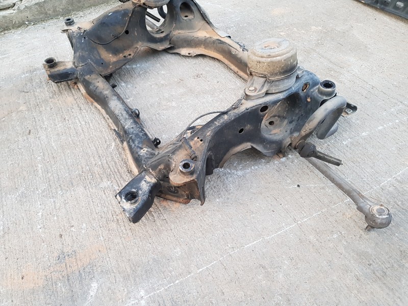 Recambio de puente delantero para mercedes clase glk (w204) glk 4matic referencia OEM IAM A2046280457  