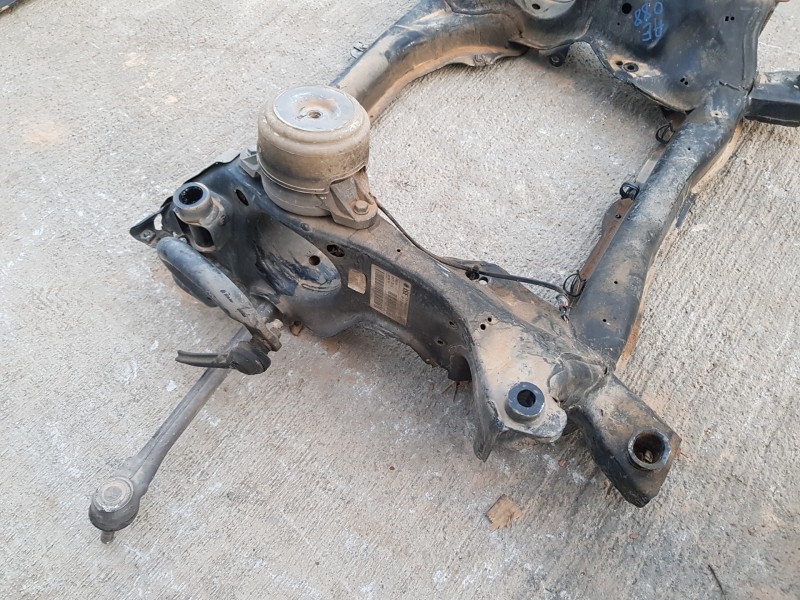 Recambio de puente delantero para mercedes clase glk (w204) glk 4matic referencia OEM IAM A2046280457  