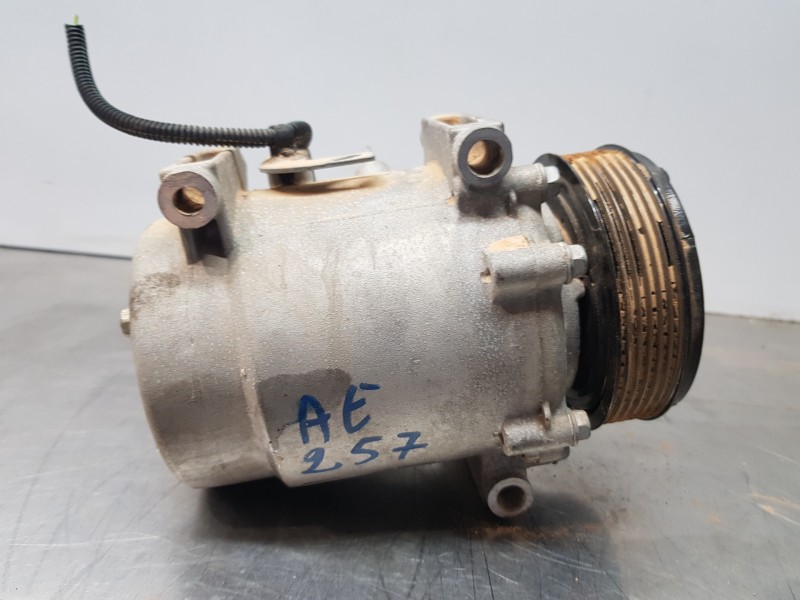 Recambio de compresor aire acondicionado para opel corsa f elegance referencia OEM IAM 9827596080  