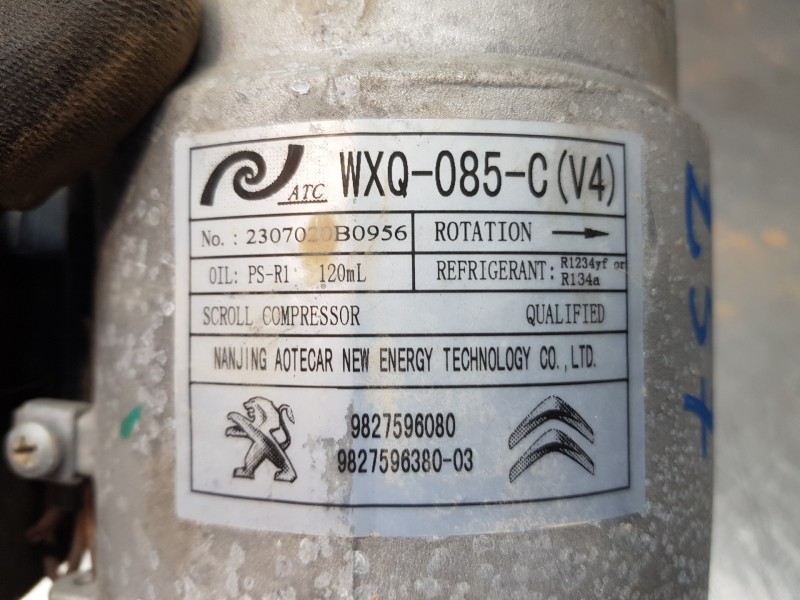 Recambio de compresor aire acondicionado para opel corsa f elegance referencia OEM IAM 9827596080  