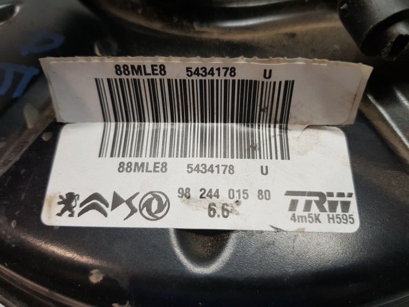 Recambio de servofreno para opel corsa f elegance referencia OEM IAM 9824401580  