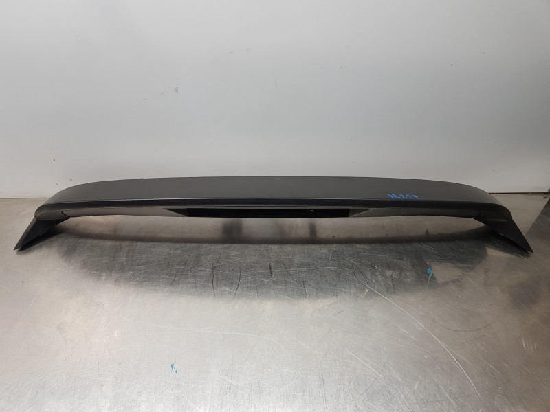 Recambio de aleron trasero para opel corsa f elegance referencia OEM IAM 9832785280 9829272980 