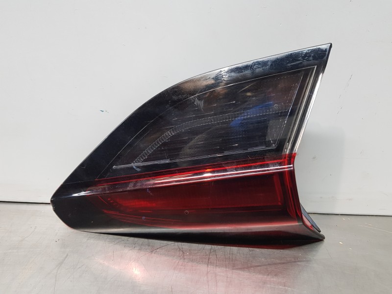 Recambio de piloto trasero izquierdo interior para opel corsa f elegance referencia OEM IAM 9830097780  